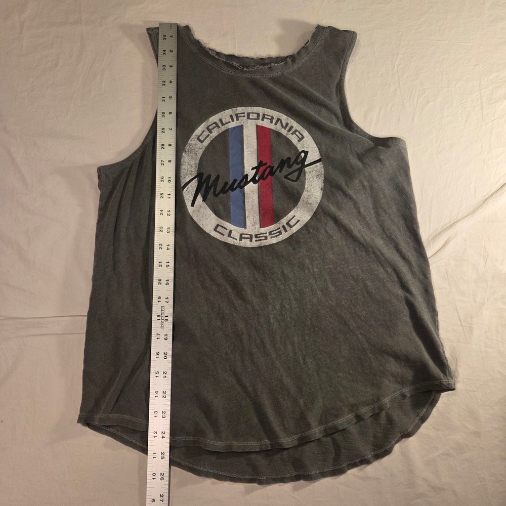 Lucky Brand Ford Mustang Women's Graphic Racerback Tank Top, Size L, Gray - Picture 6 of 6